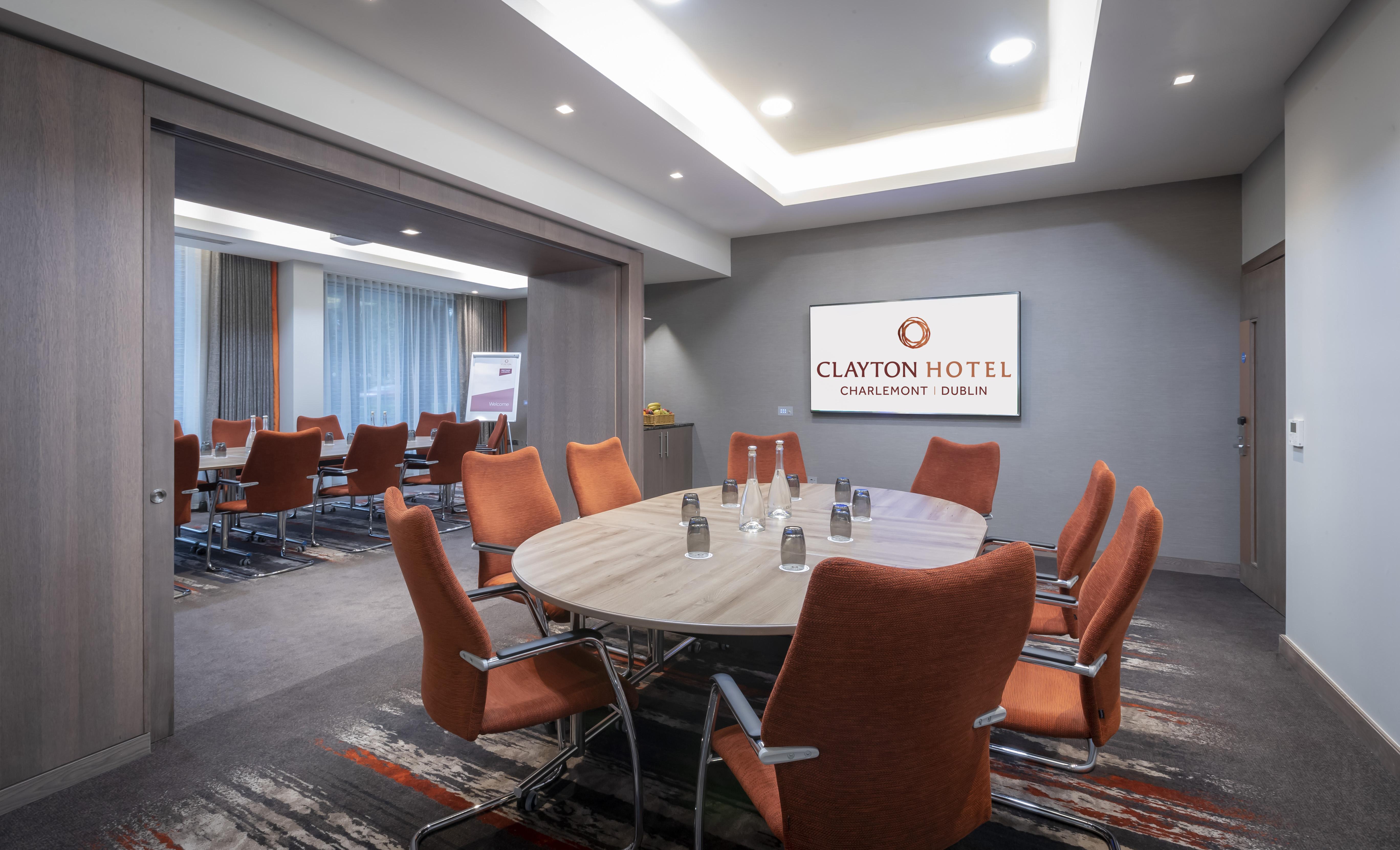 Clayton Hotel Charlemont Dublin City — Bilder 1